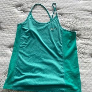 Nike tank!